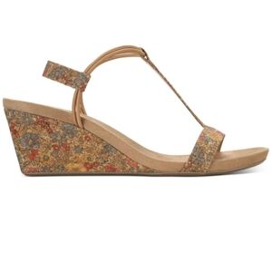 •Sunshine and Floral• NWOB Style&Co Floral Sandals